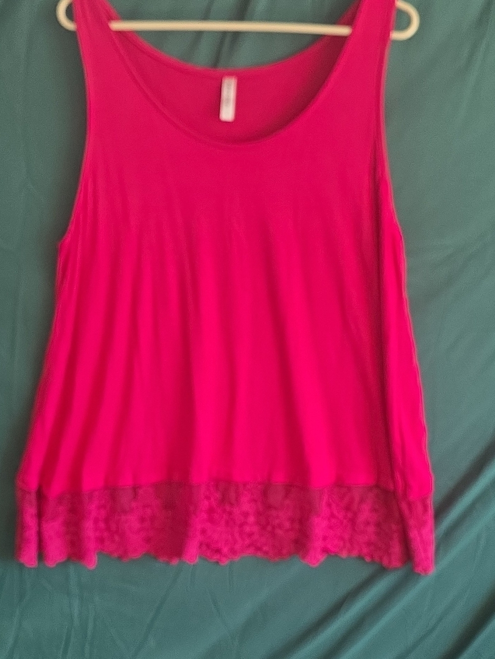 Emerald Hot Pink Lace-Hem Tank Top